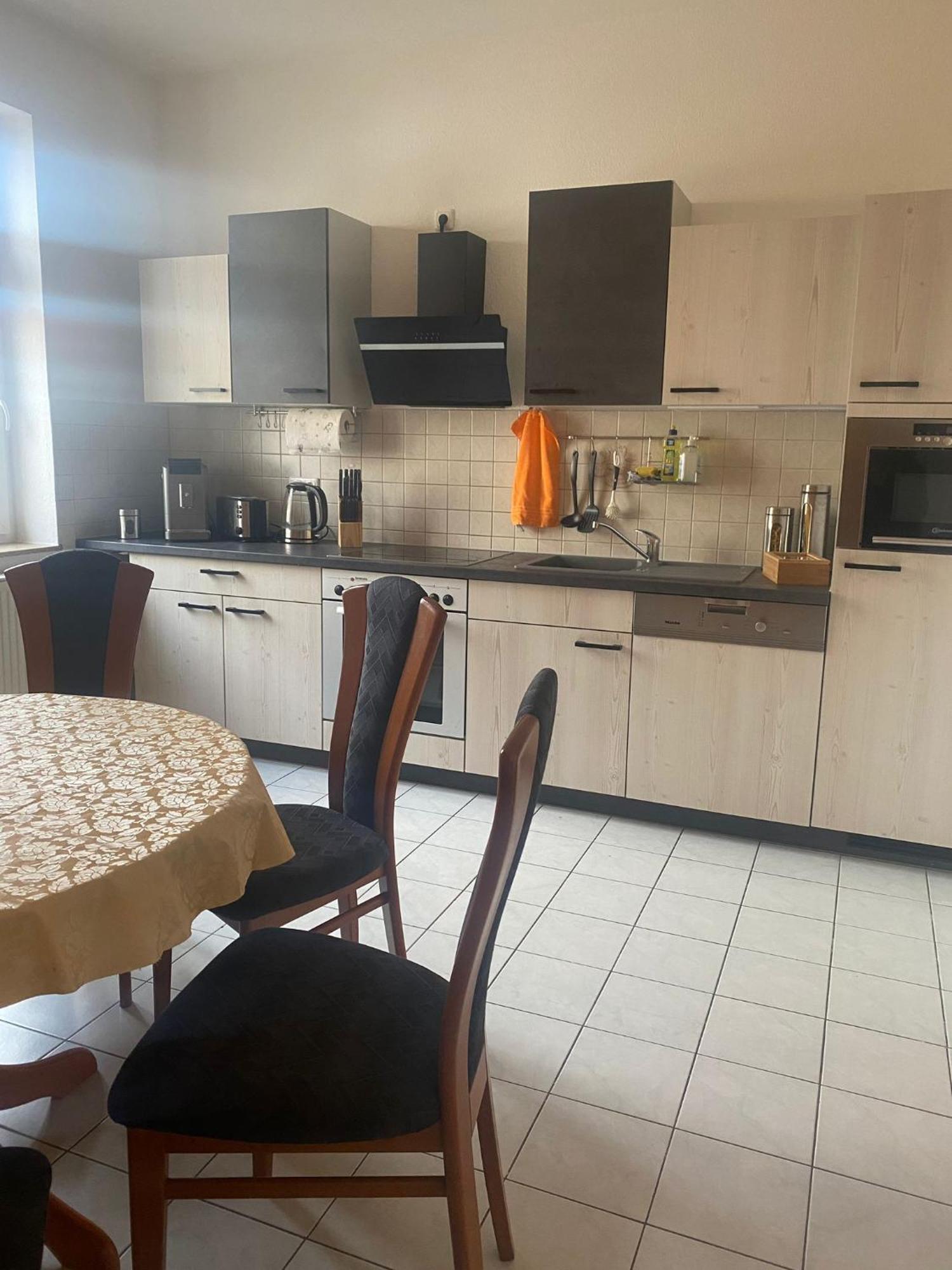 Fewo "Franzi" 5 Personen, Zentrale Lage, Parkplatz Dessau-Rosslau Exterior photo